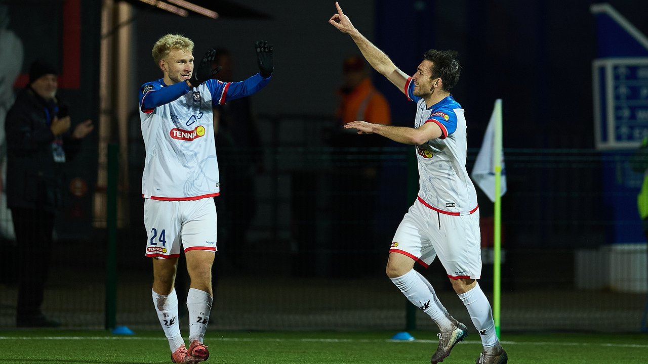 Главная картинка новости: ФК «КАМАЗ» сыграл со «Спартаком» вничью