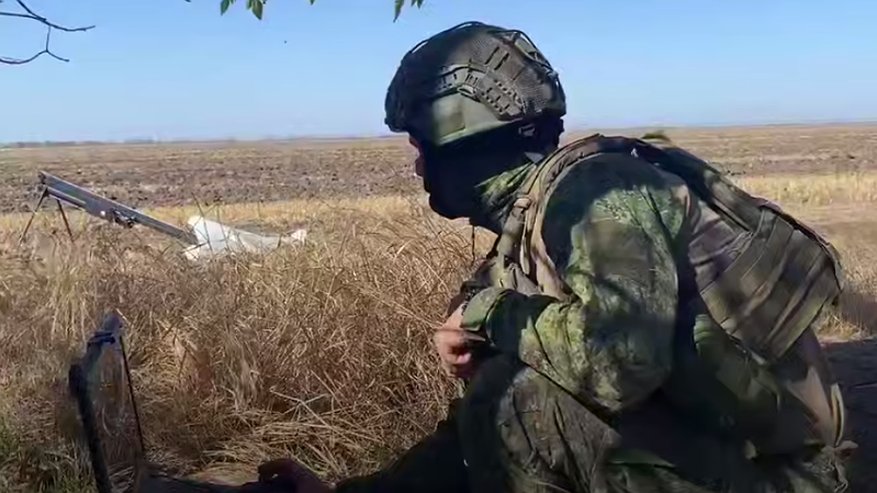 Главная картинка новости: Ночью над российскими регионами обезвредили 42 украинских беспилотника