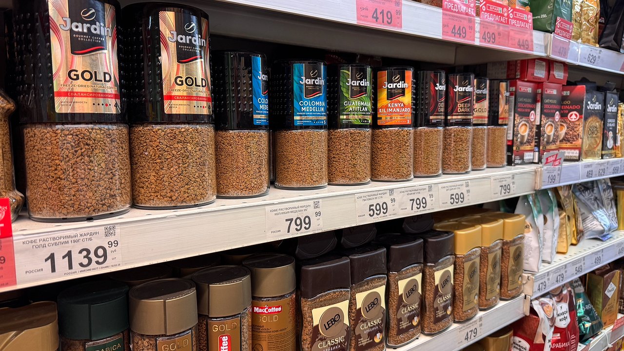 Главная картинка новости: Банки из-под кофе больше не выбрасываю: здорово выручают в хозяйстве