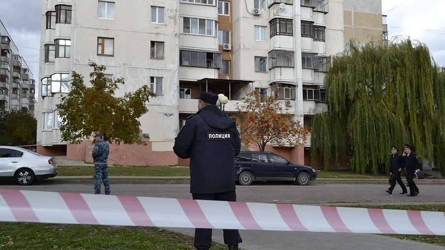 Главная картинка новости: В Татарстане автомобилист устроил стрельбу