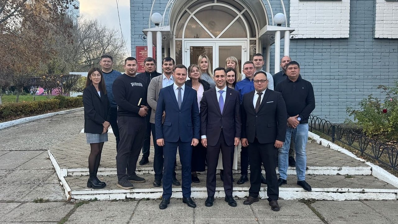 Главная картинка новости: Новым руководителем МУП «Парк культуры и отдыха» в Челнах стал Артем Уткин