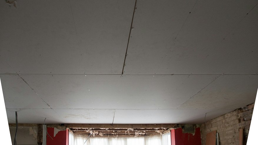 Главная картинка новости: Натяжные потолки сейчас остаются в прошлом: называю 4 лучшие альтернативы для вашего дома