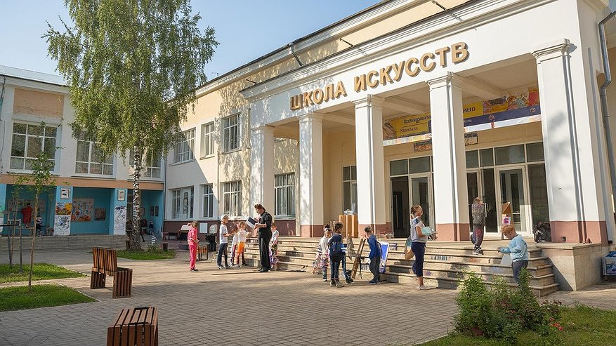 Главная картинка новости: Пожарная безопасность школы искусств Челнов: суд обязал исполком выделить средства