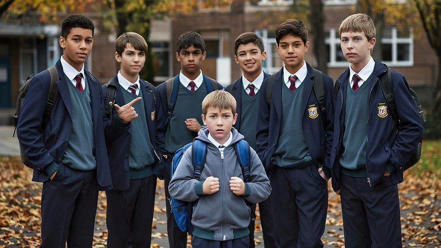 Главная картинка новости: Подростки обвиняются в вымогательстве у младшеклассников в Челнах