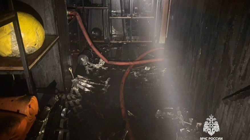 Главная картинка новости: В Казани случился в двухэтажном пристрое дома на Стадионной