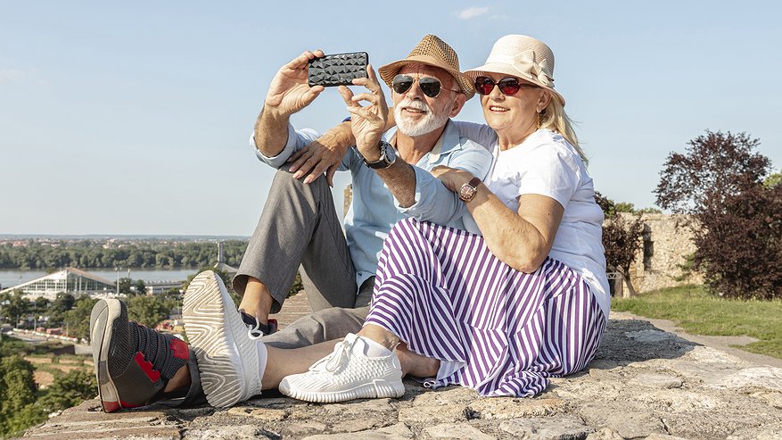 Главная картинка новости: Как у европейских пенсионеров получается жить с достоинством: привычки, которые стоит перенять