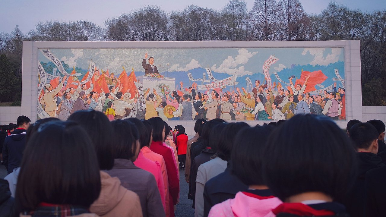 Главная картинка новости: Нет ни тампонов, ни прокладок: женщинам из Северной Кореи помогает советский лайфхак