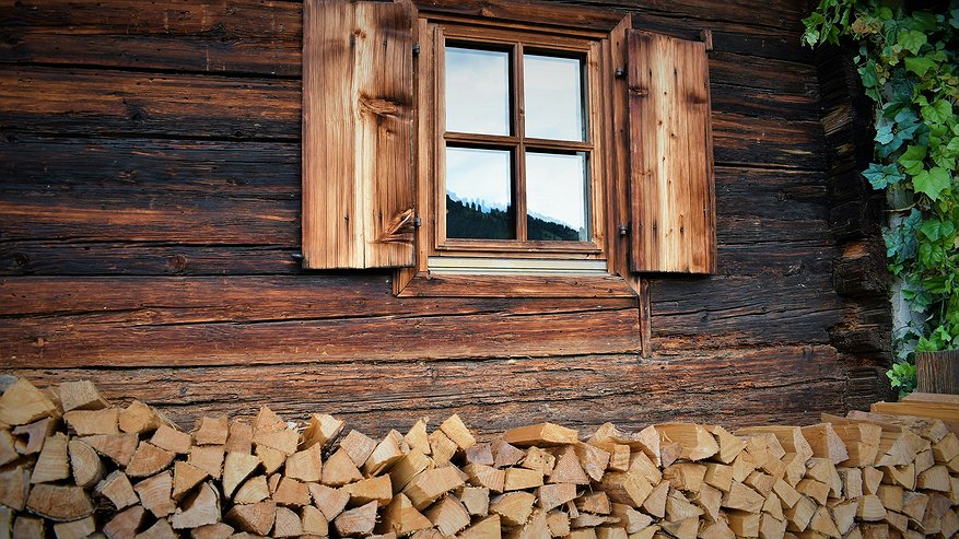 Главная картинка новости: Минвата и пенопласт и рядом не стояли: способ утепления наших прадедов, который работает спустя сотни лет
