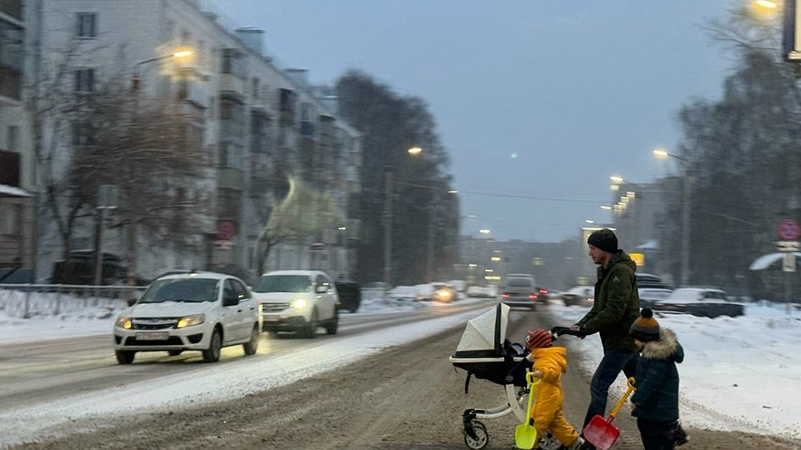 Главная картинка новости: 10-дневному малышу из Набережных Челнов сделали биометрический загранпаспорт