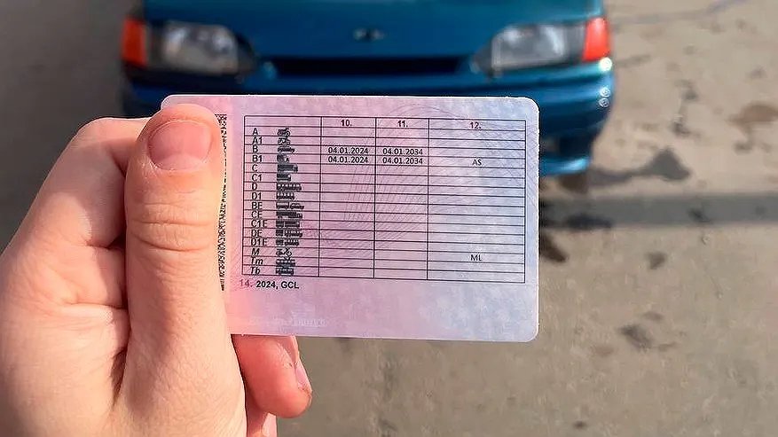 Главная картинка новости: Водители с категорией "B" станут обладателями еще одних прав – без экзамена и очередей