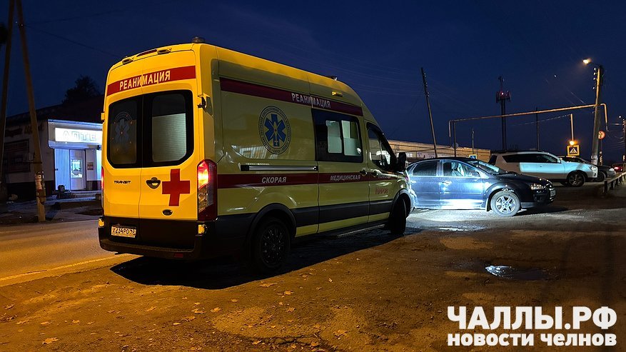 Главная картинка новости: После жёсткого ДТП в Челнах  один из пострадавших мужчин впал в кому