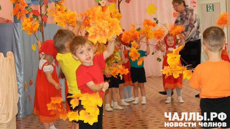 Главная картинка новости: Зарплаты нянь и воспитателей в Татарстане взлетели на 29% за год