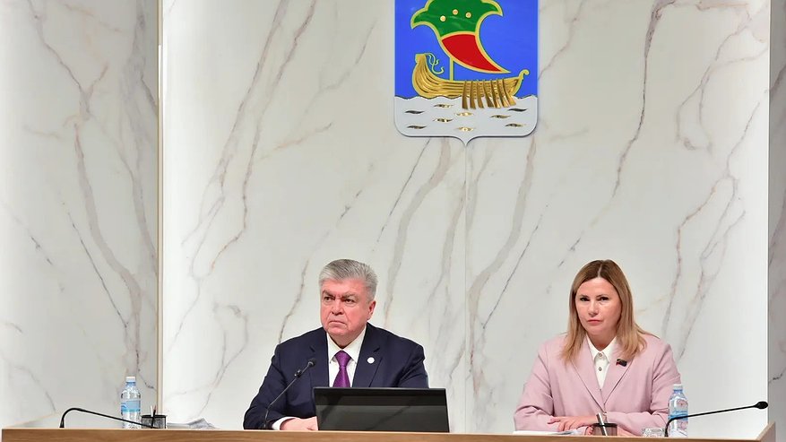 Главная картинка новости: В Челнах спрогнозировали развитие экономики города до 2028 года