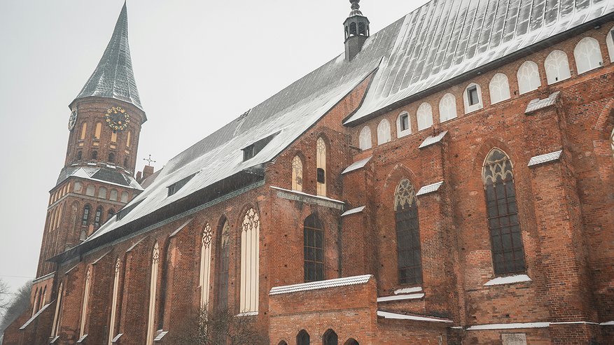 Главная картинка новости: Тайные уголки России: 5 бюджетных мест, куда стоит поехать на новогодних каникулах и забыть о стрессе