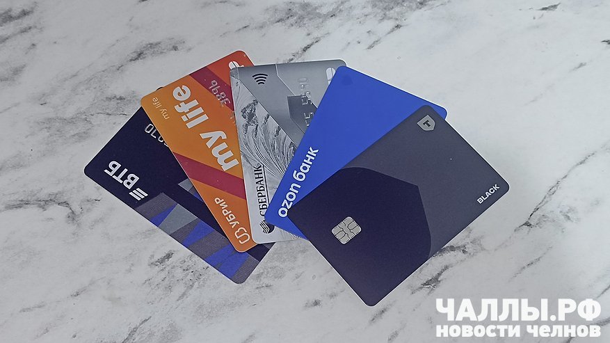 Главная картинка новости: Подросток из Челнов уличен в краже 250 тысяч через поддельные кредиты