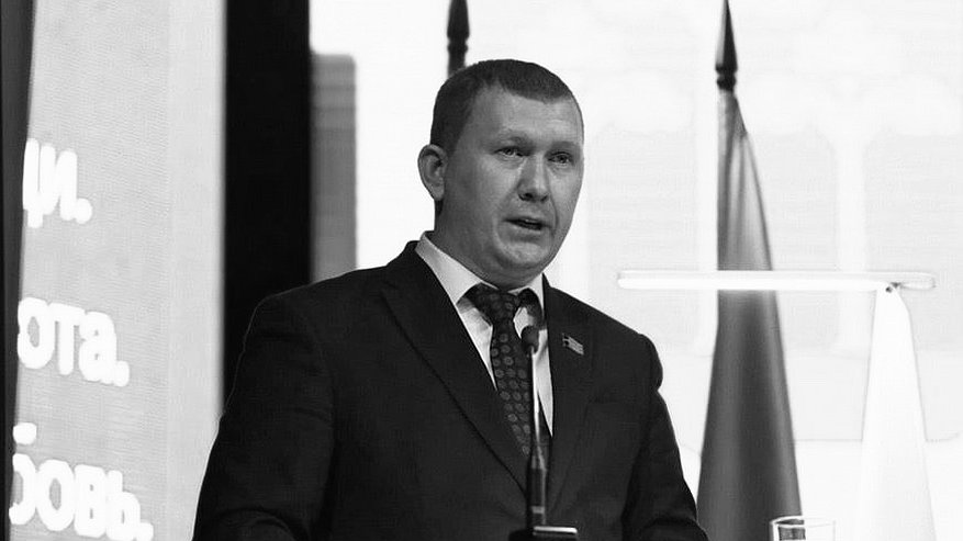 Главная картинка новости: Глава сельского поселения погиб в страшном ДТП под Нижнекамском