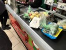 Никогда не бери из рук кассира в магазине это, иначе можно принести в дом беду