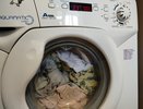 Думаете, ваша стиралка "прыгает" по ванной, потому что старая: один трюк — и она стоит как влитая годами