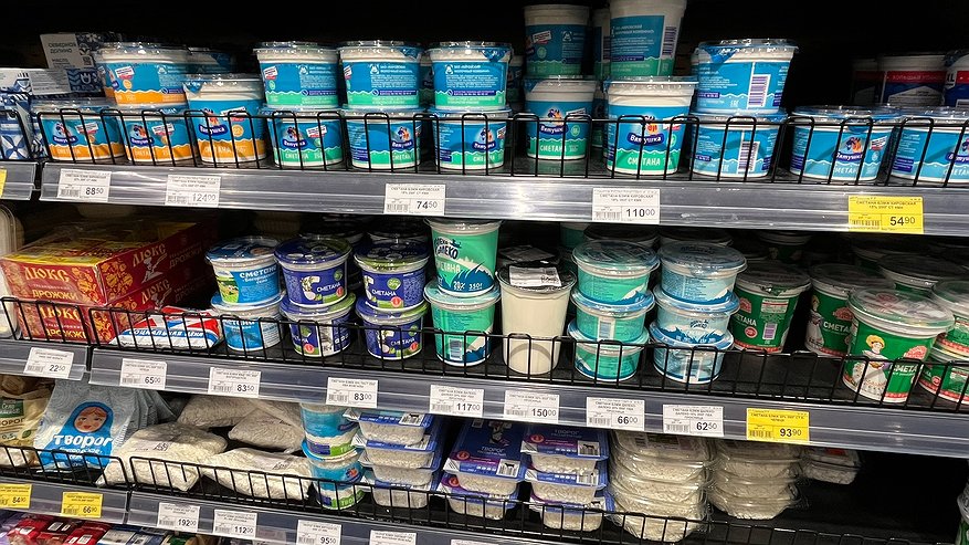 Главная картинка новости: Кладу ложку сметаны в чашку с горячей водой: узнала этот лайфхак от шеф-повара, теперь всегда так делаю