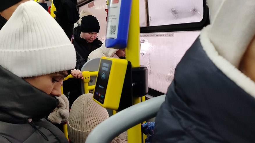 Главная картинка новости: В Челнах с 1 января подорожал проезд в автобусах и трамваях