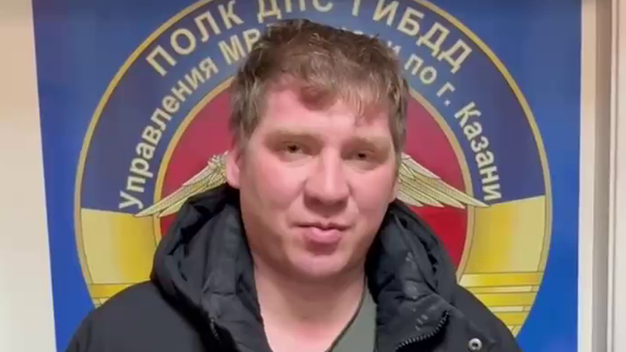 Главная картинка новости: Водителя в Казани оштрафовали по видео из соцсетей