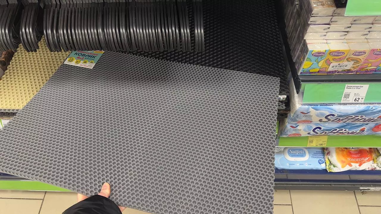 Главная картинка новости: Взяла коврик в "Фикс Прайс" для обуви: оказалось, у него масса альтернативных вариантов использования - вот 9 из них