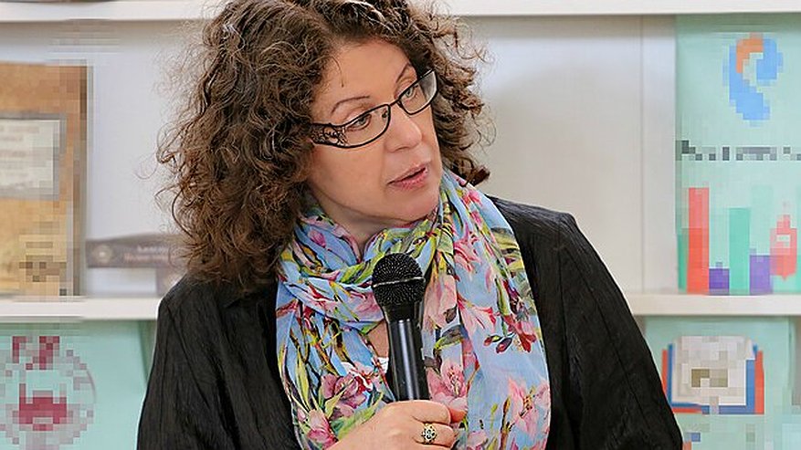 Главная картинка новости: Как родители сами выращивают неблагодарность детей — и почему после 60 лет остаются одни: выводы Александры Марининой