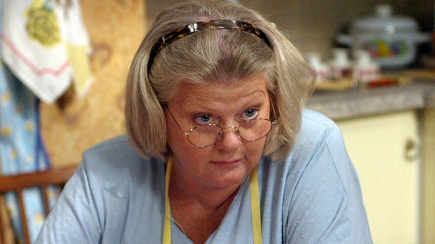 Главная картинка новости: Почему дети бросают пожилых родителей и чего на самом деле хотят люди в старости: одна цитата Ирины Муравьёвой, которая многое объясняет