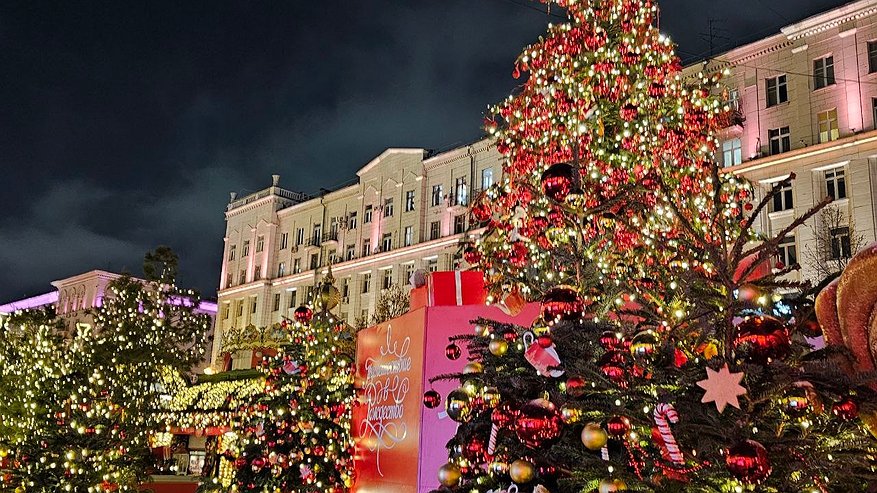 Главная картинка новости: Праздники переносят из-за ситуации в стране: каникулы в 2026-м больше не будут такими, как раньше