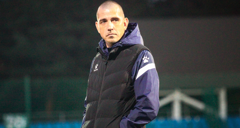 Главный тренер покидает ФК КАМАЗ