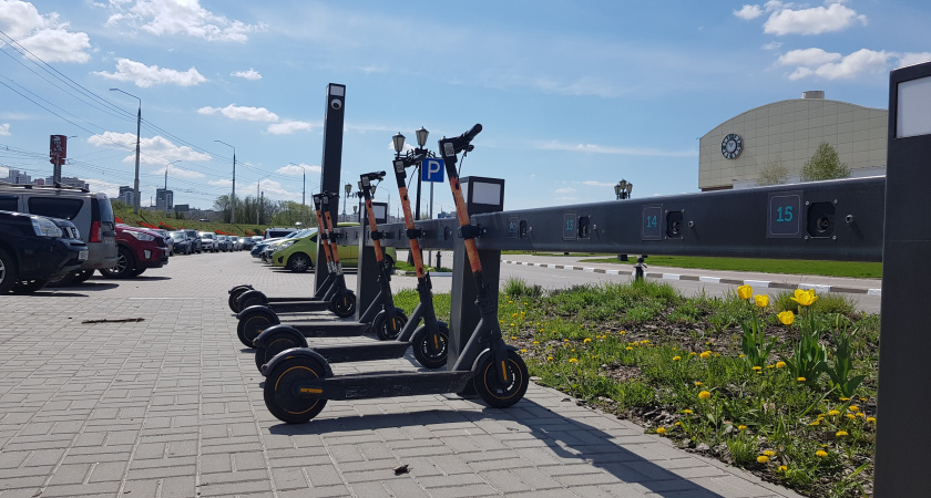 В Челнах произошло ДТП с участием ребенка на самокате