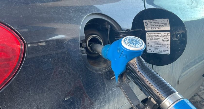 В Татарстане все марки бензина подорожали за первую неделю октября