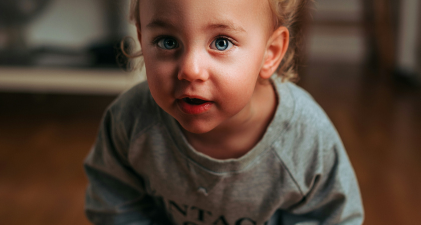 Это имя для мальчика быстро набирает популярность: старинное, статное и красивое - в переводе значит "Бог спасает"