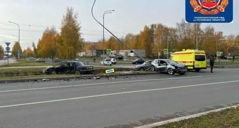Жесткая авария в Набережных Челнах: женщина - водитель «Опеля» в больнице