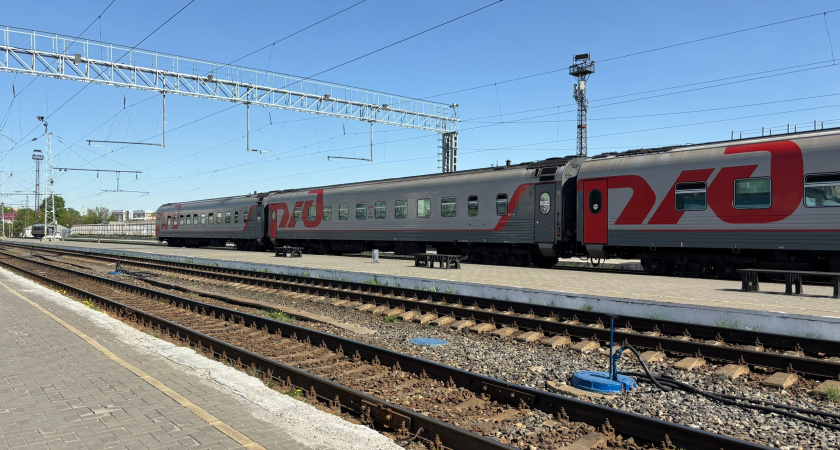 РЖД убрали верхние полки в плацкарте: что это дает пассажирам и во сколько обходится