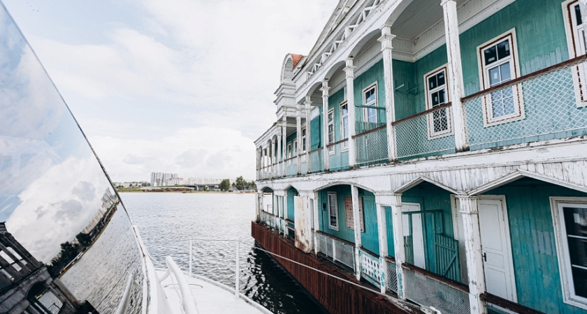 Туристов ждут: «Метеор» на Челны запустят после доработки причалов