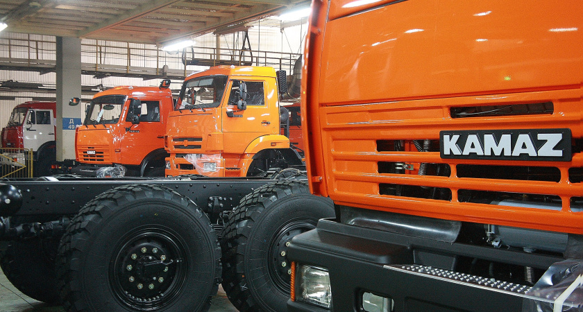 «КАМАЗ» возвращается к привычному пятидневному графику работы