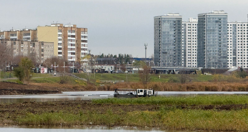 В Набережных Челнах план по очистке реки Мелекески выполнен на 36%
