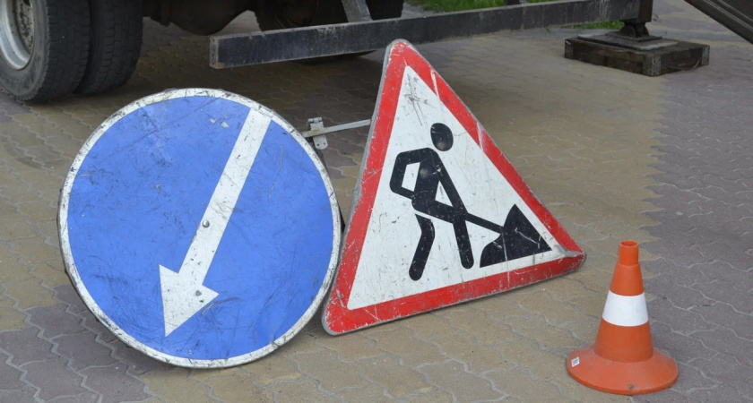 В Челнах перекрыли безопасный переход — дети вынуждены рисковать на дороге у «КАМАЗ‑мастера»