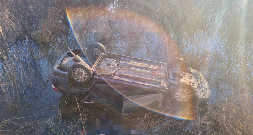 Водитель погиб в ДТП с опрокидыванием в Татарстане