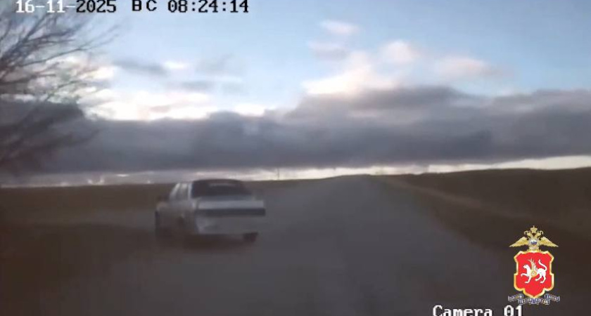 Полиция устроила погоню за 16-летним водителем ВАЗа в Татарстане