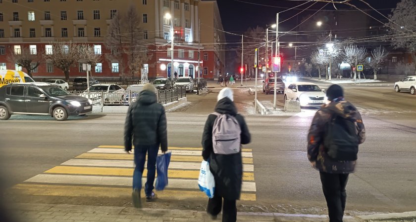 Верховный суд переписал правила: пешеход на переходе больше не стоп-сигнал — что это значит