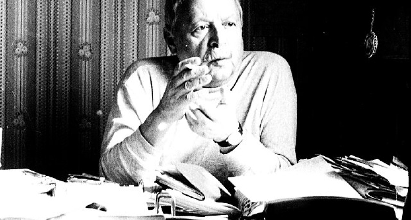 Почему с возрастом от людей нужно держаться подальше: запомните эти простые и мудрые слова Юрия Левитанского