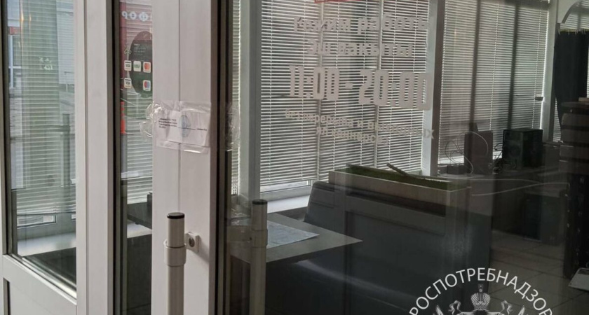 Суд закрыл кафе в Аксубаево из-за кишечной палочки в роллах