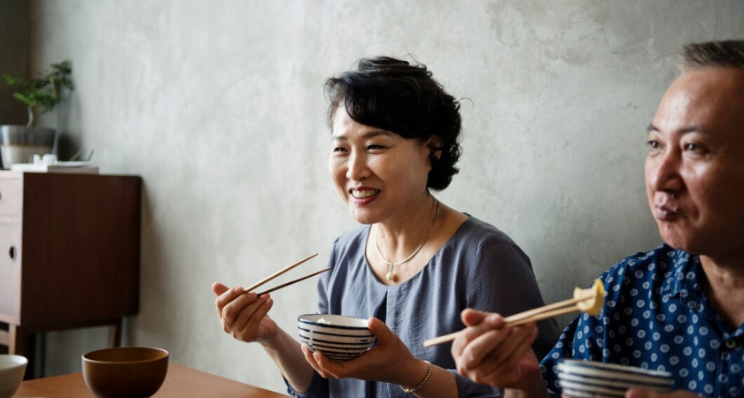 Этот продукт едят все японцы и не стареют: 4 правила питания, чтобы жить до 100 лет