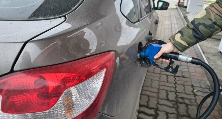 Почему я никогда не заливаю полный бак: горькая правда, о которой молчат на автозаправках