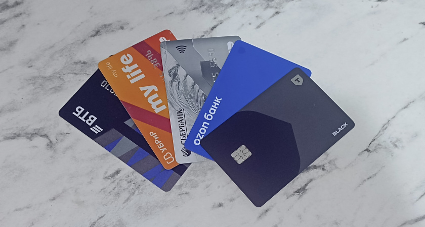 Подросток из Челнов уличен в краже 250 тысяч через поддельные кредиты