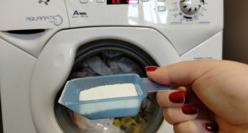 Прежде чем стирать пододеяльник, завязываю узлы: лайфхаку научила горничная