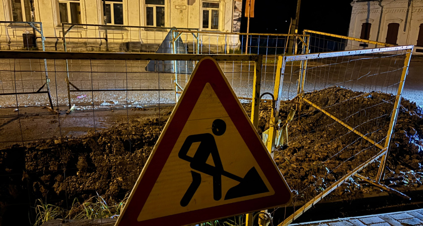 В Челнах за час устранили потоп на перекрёстке у 32-го комплекса