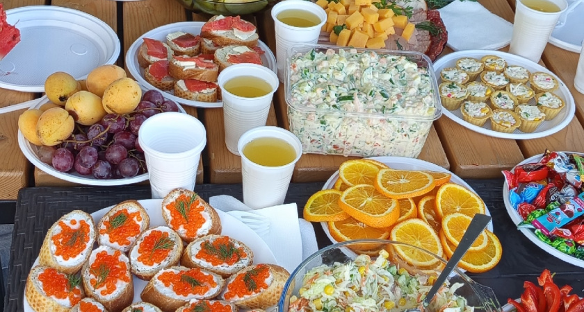 Семейные застолья больше не в моде: почему лучше никого не звать домой